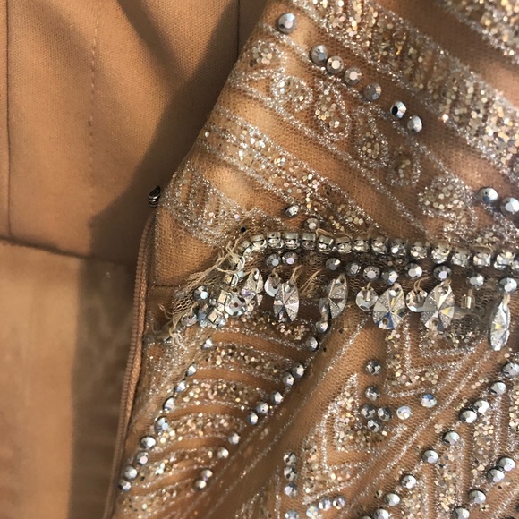 SELLING MY PROM DRESS! - Picture 5 of 5